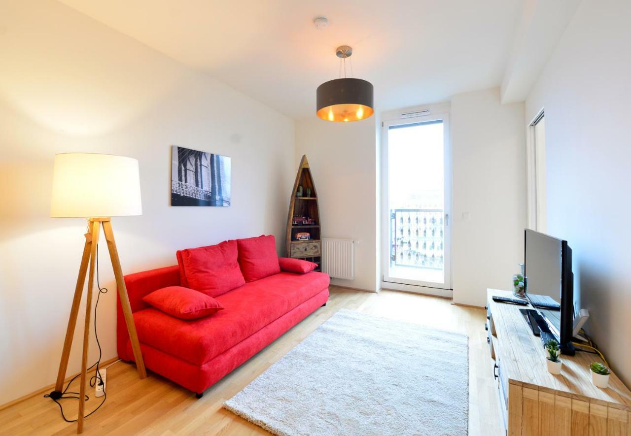 Ferienwohnung Self-Check-In With View&Free Parking Wien Exterior foto