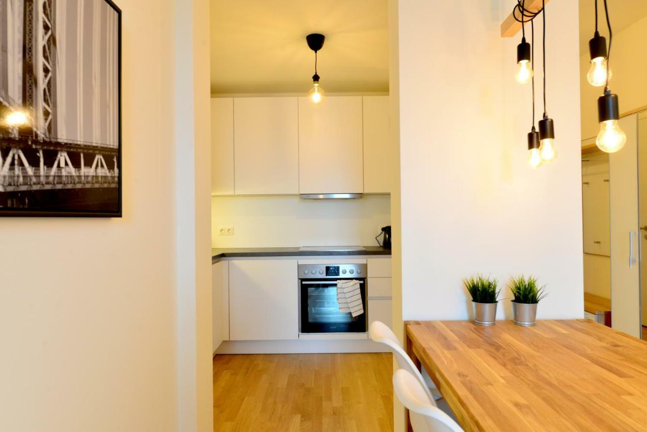 Ferienwohnung Self-Check-In With View&Free Parking Wien Exterior foto