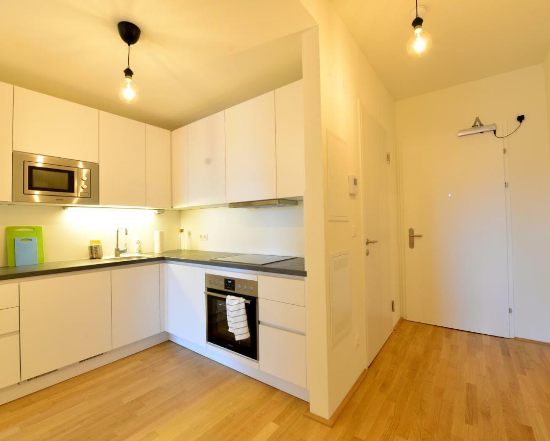 Ferienwohnung Self-Check-In With View&Free Parking Wien Exterior foto